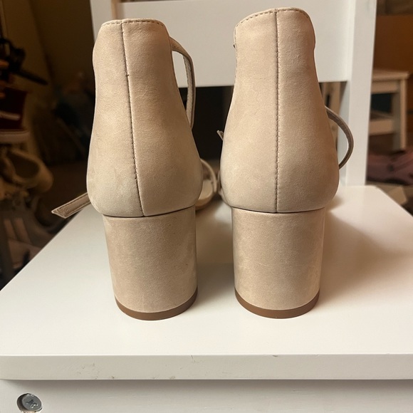 Tan Aldo pump - Picture 3 of 5